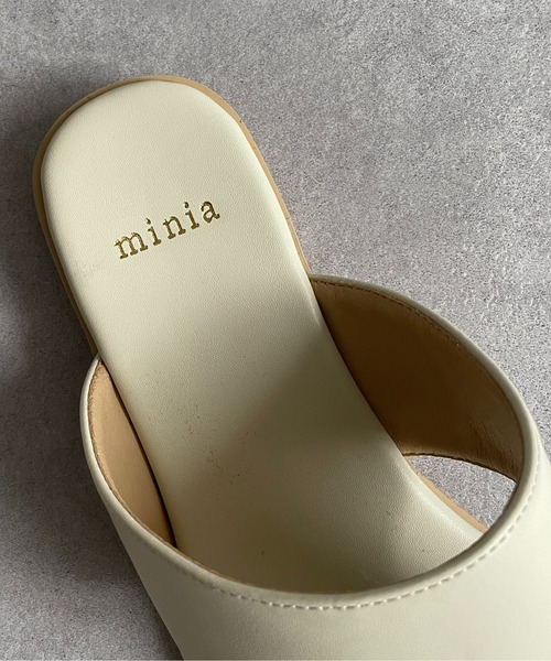 Thevon（ゼボン）の「スクエアトングサンダル（サンダル・レディース・ブラウン/ブラック/アイボリー・M/S/L）」の10枚目の写真