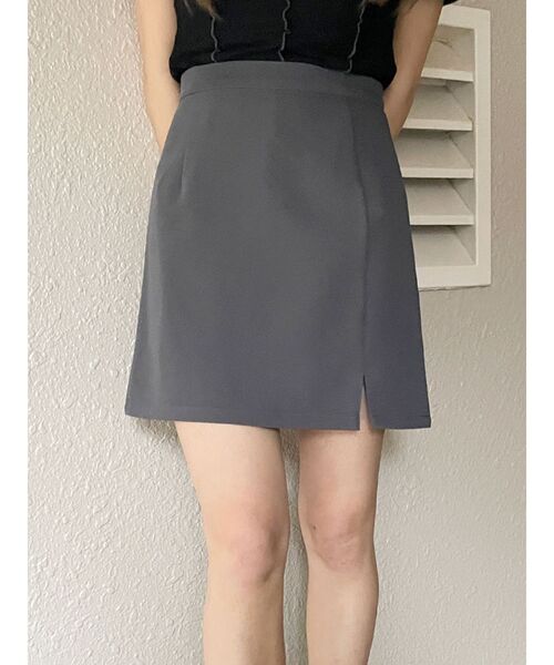 MURUA(ムルーア)の「スリットミニスカート(スカート・レディース・ブラック/ブルー/グレー・1/2)」の3枚目の写真