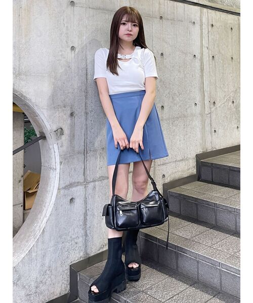 MURUA(ムルーア)の「スリットミニスカート(スカート・レディース・ブラック/ブルー/グレー・1/2)」の17枚目の写真