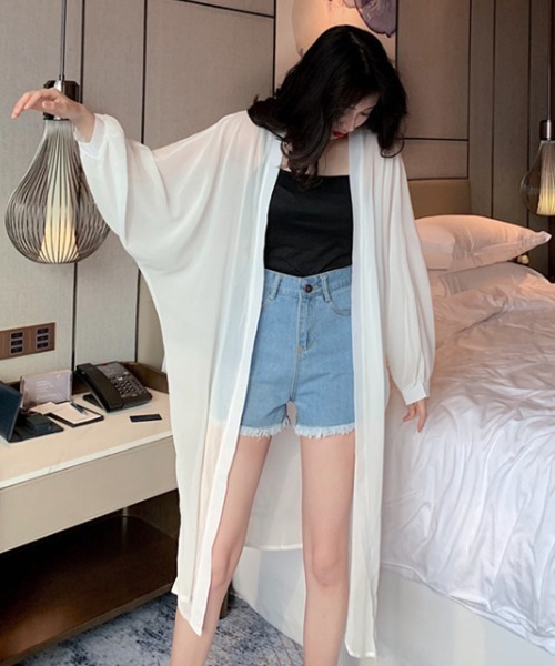 Miniministore(ミニミニストア)の「シアーカーディガン 日焼け防止 羽織り(カーディガン/ボレロ・レディース・パープル/ブラック/ホワイト/ベージュ・FREE)」の1枚目の写真