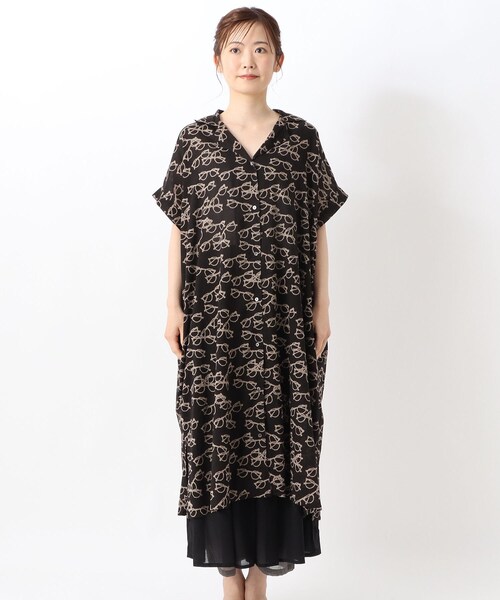 one'sterrace(ワンズテラス)の「メガネ 半袖前開きワンピース(ワンピース・レディース・ブラック系8/アイボリー系8・00)」の14枚目の写真