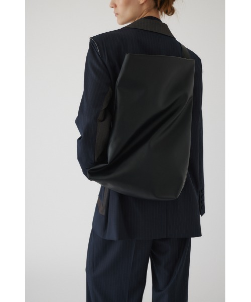 RIM.ARK(リムアーク)の「Minimal shoulder big bag ミニマルショルダービッグバッグ(ショルダーバッグ・レディース・ブラック・FREE)」の12枚目の写真