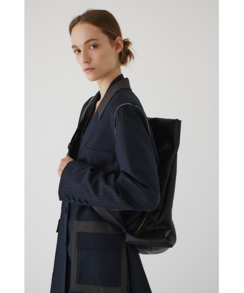 RIM.ARK(リムアーク)の「Minimal shoulder big bag ミニマルショルダービッグバッグ(ショルダーバッグ・レディース・ブラック・FREE)」の14枚目の写真