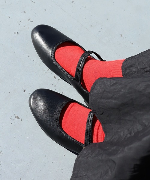 ROOPTOKYO（ループトウキョウ）の「ストラップシューズ メリージェーン（バレエシューズ・レディース・ホワイト/ブラウン系・23.5cm/24.5cm/23.0cm/24.0cm/25.0cm）」の16枚目の写真