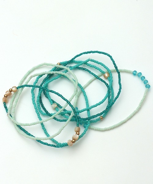 チチカカ(チチカカ)の「9連ビーズブレスレット(ブレスレット・レディース・ホワイト/ターコイズブルー・FREE)」の7枚目の写真