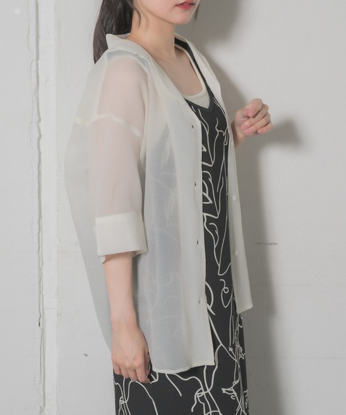 RETRO GIRL（レトロガール）の「開襟SH（シャツ/ブラウス・レディース・オフホワイト/ブラック/レッド/ベージュ・FREE）」の8枚目の写真