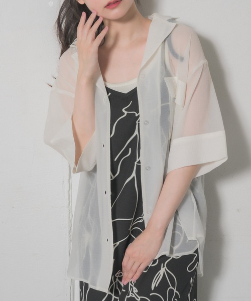 RETRO GIRL（レトロガール）の「開襟SH（シャツ/ブラウス・レディース・オフホワイト/ブラック/レッド/ベージュ・FREE）」の5枚目の写真