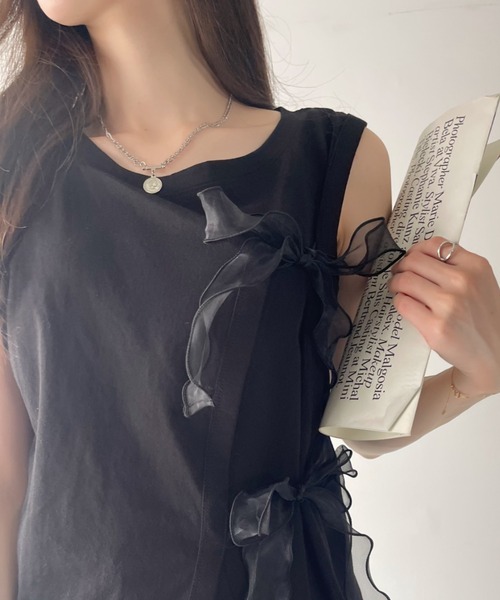 Eclat one(エクラワン)の「【Eclat one】オーガンジー リボン デザイン カットソー(Tシャツ/カットソー・レディース・グレイッシュベージュ/オフホワイト/ブラック・FREE)」の15枚目の写真