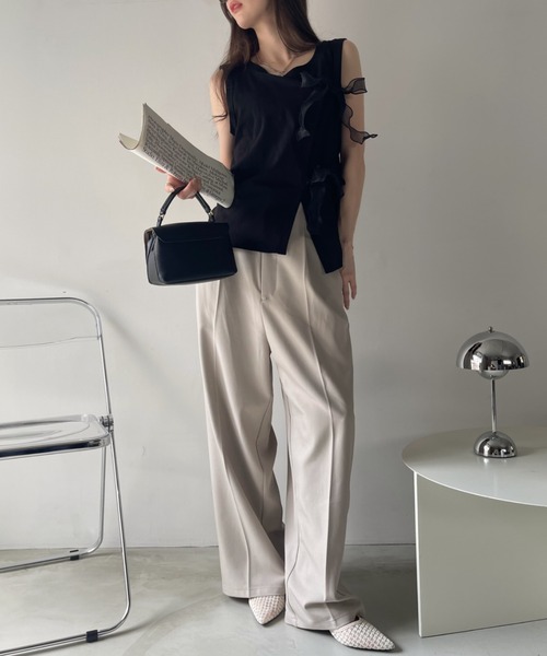 Eclat one(エクラワン)の「【Eclat one】オーガンジー リボン デザイン カットソー(Tシャツ/カットソー・レディース・グレイッシュベージュ/オフホワイト/ブラック・FREE)」の22枚目の写真