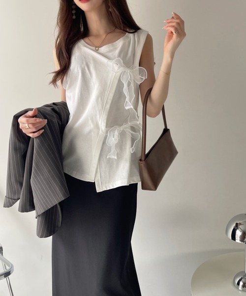 Eclat one(エクラワン)の「【Eclat one】オーガンジー リボン デザイン カットソー(Tシャツ/カットソー・レディース・グレイッシュベージュ/オフホワイト/ブラック・FREE)」の8枚目の写真