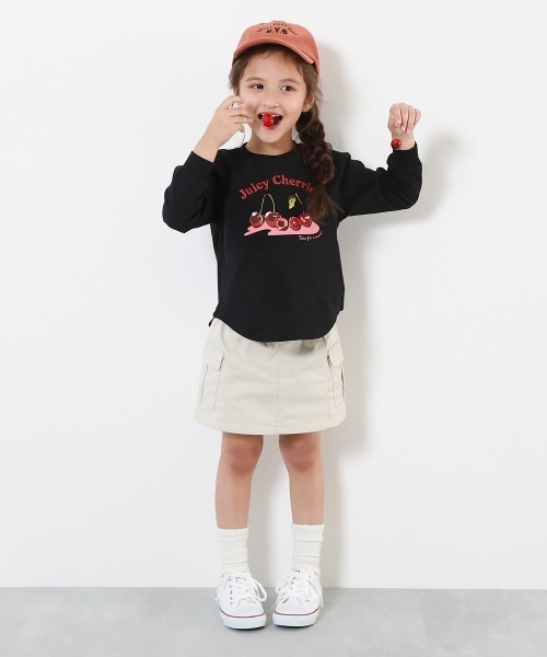 devirock（デビロック）の「綿100％ デビラボ ガールズ プリント 長袖Tシャツ（Tシャツ/カットソー・キッズ・パープル系その他6/パープル系その他5/ブラック系その他3/ホワイト系その他2/パープル系その他3/ブラック系その他/パープル系その他4/ホワイト系その他/パープル系その他2/パープル系その他/グレー系その他/ブラック系その他2・100cm/90cm/160cm/150cm/140cm/130cm/120cm/110cm）」の15枚目の写真