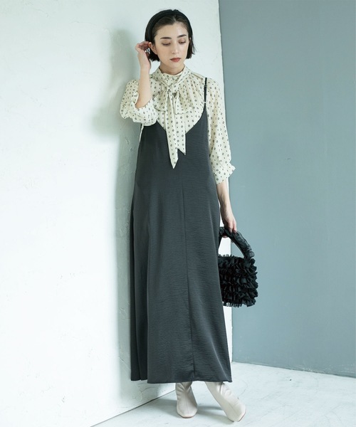 OPAQUE.CLIP（オペークドットクリップ）の「◆2WAY ヴィンテージサテンキャミワンピース【洗濯機洗い可】（ワンピース・レディース・ブラウン系その他/チャコールグレー/ライトグリーン・36/38/40/42）」の8枚目の写真