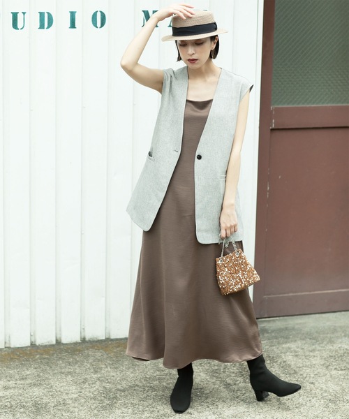 OPAQUE.CLIP（オペークドットクリップ）の「◆2WAY ヴィンテージサテンキャミワンピース【洗濯機洗い可】（ワンピース・レディース・ブラウン系その他/チャコールグレー/ライトグリーン・36/38/40/42）」の17枚目の写真