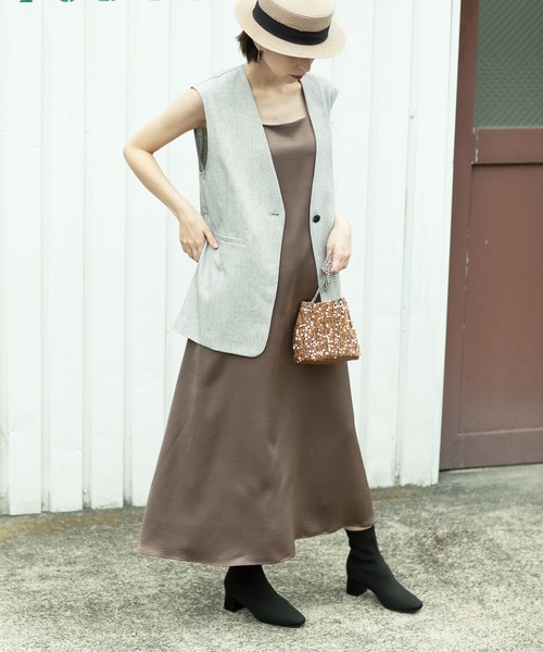 OPAQUE.CLIP（オペークドットクリップ）の「◆2WAY ヴィンテージサテンキャミワンピース【洗濯機洗い可】（ワンピース・レディース・ブラウン系その他/チャコールグレー/ライトグリーン・36/38/40/42）」の18枚目の写真