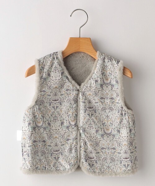 SHIPS（シップス）の「SHIPS KIDS:85～95cm / フェイクファー×リバティ ベスト（ベスト・キッズ・グレー系/ベージュ系・X-SMALL）」の11枚目の写真