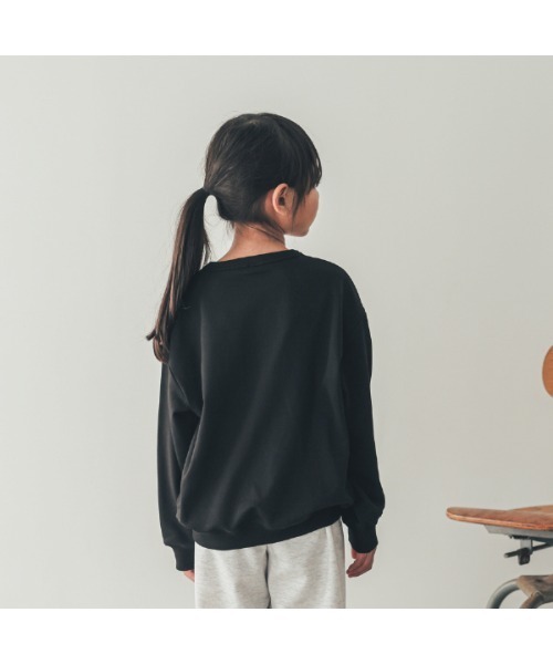 ZERO standerd(ゼロスタンダード)の「ゼロスタンダード Cape Vinesトレーナー(スウェット・キッズ・ブラック/チャコールグレー/サンドベージュ・110cm/160cm/100cm/120cm/130cm/140cm/150cm)」の8枚目の写真