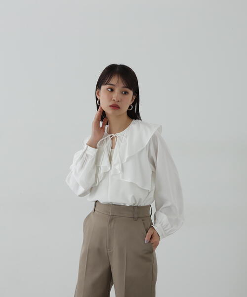 N.（N. Natural Beauty Basic）（エヌエヌナチュラルビューティーベーシック）の「◆ケープリボン長袖ブラウス（シャツ/ブラウス・レディース・ホワイト/グレー/イエロー・MEDIUM）」の8枚目の写真