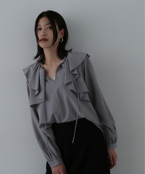 N.（N. Natural Beauty Basic）（エヌエヌナチュラルビューティーベーシック）の「◆ケープリボン長袖ブラウス（シャツ/ブラウス・レディース・ホワイト/グレー/イエロー・MEDIUM）」の10枚目の写真