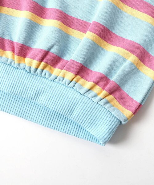 BREEZE（ブリーズ）の「POP総柄トレーナー（スウェット・キッズ・グリーン/レッド/オレンジ/ラベンダー/サックスブルー/ブラック/オフホワイト・140/130/120/110/100/90/80）」の12枚目の写真