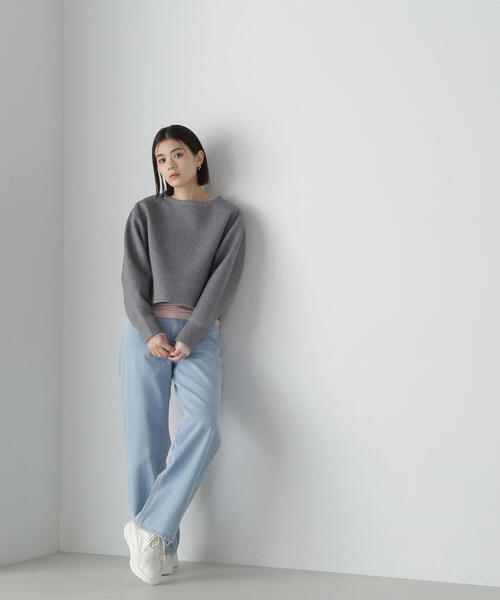 NATURAL BEAUTY BASIC(ナチュラルビューティーベーシック)の「◇【Oggi掲載】ダンボールシリーズ クロップドフォルムプルオーバー(スウェット・レディース・オフホワイト/チャコールグレー/グレー・FREE)」の7枚目の写真