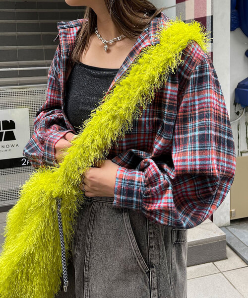 CIAOPANIC(チャオパニック)の「ショート丈チェックシャツ(シャツ/ブラウス・レディース・イエロー/レッド/ブルー・ONE SIZE)」の6枚目の写真