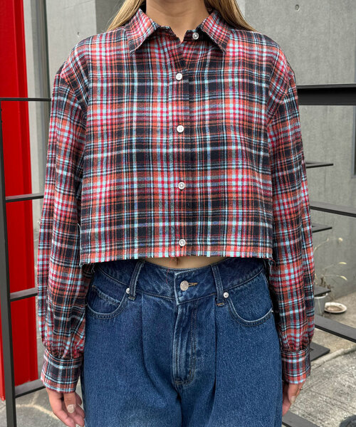 CIAOPANIC(チャオパニック)の「ショート丈チェックシャツ(シャツ/ブラウス・レディース・イエロー/レッド/ブルー・ONE SIZE)」の16枚目の写真