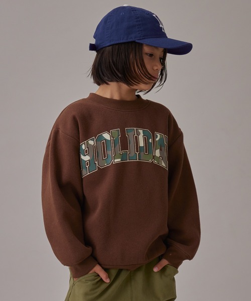 PAIRMANON STREET（ペアマノンストリート）の「【PAIRMANON STREET】裏起毛 ロゴプリント オーバーサイズ スウェット トレーナー（スウェット・キッズ・レッド系その他/ブラック系その他4/ベージュ系その他/ベージュ系その他2/ブラウン/グレー系その他/ブラック系その他2/ピンク系その他/ブラック系その他/レッド系その他2/ブラック系その他3/ブラック系その他5/オレンジ系その他/グレー系その他2/グレー系その他3/グレー系その他4/グレー系その他5/オレンジ/グリーン系その他/ネイビー・100/110/120/130/140/150/160/90）」の12枚目の写真