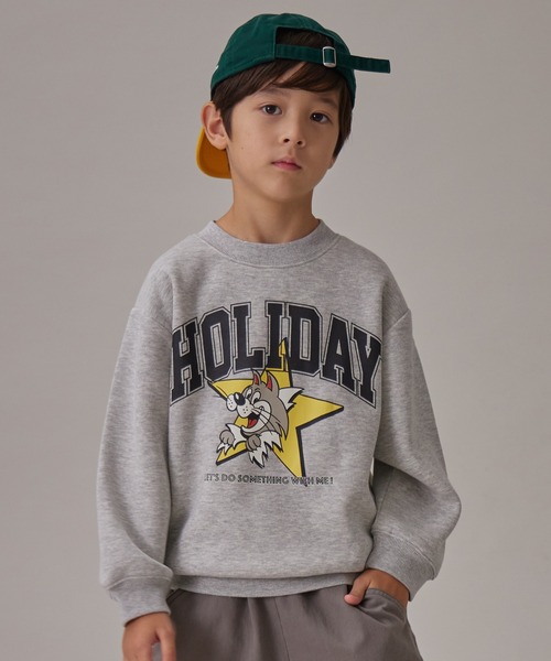 PAIRMANON STREET（ペアマノンストリート）の「【PAIRMANON STREET】裏起毛 ロゴプリント オーバーサイズ スウェット トレーナー（スウェット・キッズ・レッド系その他/ブラック系その他4/ベージュ系その他/ベージュ系その他2/ブラウン/グレー系その他/ブラック系その他2/ピンク系その他/ブラック系その他/レッド系その他2/ブラック系その他3/ブラック系その他5/オレンジ系その他/グレー系その他2/グレー系その他3/グレー系その他4/グレー系その他5/オレンジ/グリーン系その他/ネイビー・100/110/120/130/140/150/160/90）」の9枚目の写真