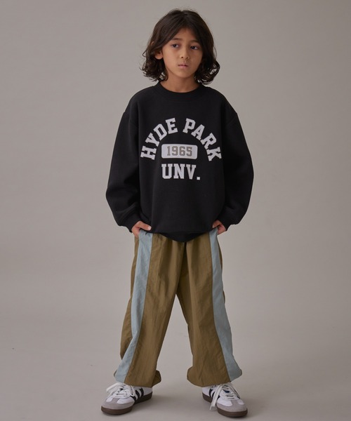 PAIRMANON STREET（ペアマノンストリート）の「【PAIRMANON STREET】裏起毛 ロゴプリント オーバーサイズ スウェット トレーナー（スウェット・キッズ・レッド系その他/ブラック系その他4/ベージュ系その他/ベージュ系その他2/ブラウン/グレー系その他/ブラック系その他2/ピンク系その他/ブラック系その他/レッド系その他2/ブラック系その他3/ブラック系その他5/オレンジ系その他/グレー系その他2/グレー系その他3/グレー系その他4/グレー系その他5/オレンジ/グリーン系その他/ネイビー・100/110/120/130/140/150/160/90）」の22枚目の写真