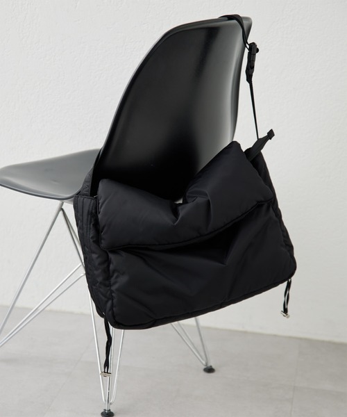 NOMADIS（ノマディス）の「【NOMADIS】ナイロンショルダーバッグ/BOY FLAP（ショルダーバッグ・レディース・ブラック・FREE）」の6枚目の写真