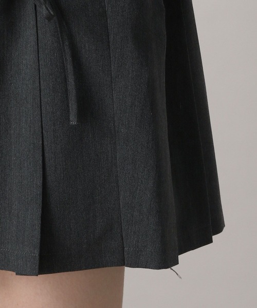 FOREVER 21（フォーエバー トゥエンティーワン）の「【2024FW】アソートリボンプリーツミニスカート（スカート・レディース・チェック/グレー・SMALL/MEDIUM）」の18枚目の写真