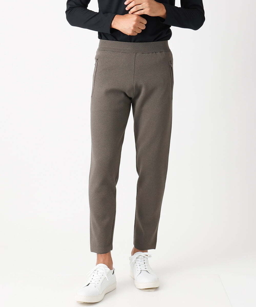 MICHEL KLEIN HOMME (ミッシェルクランオム)の「ハイゲージニットリラックスパンツ セットアップ(その他パンツ・メンズ・ブラック/ブラウン・MEDIUM/LARGE/X-LARGE)」の2枚目の写真
