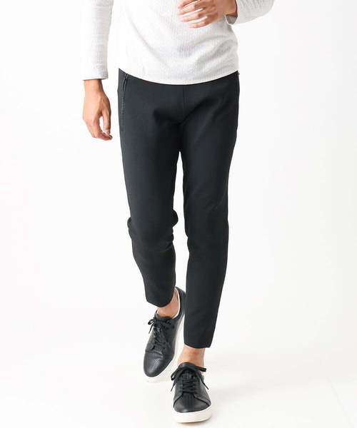 MICHEL KLEIN HOMME (ミッシェルクランオム)の「ハイゲージニットリラックスパンツ セットアップ(その他パンツ・メンズ・ブラック/ブラウン・MEDIUM/LARGE/X-LARGE)」の1枚目の写真
