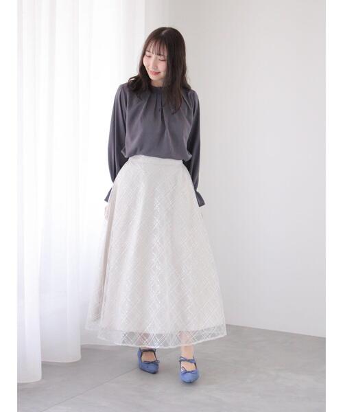 Te chichi TERRASSE(テチチテラス)の「スパンコールフレアスカート(スカート・レディース・ブラック/オフホワイト・F)」の12枚目の写真