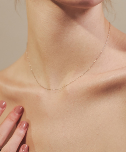 ciite' surgical stainless（シーテサージカルステンレス）の「【 金属アレルギー対応 】幅 0.5mm 極細シンプルチェーンネックレス サージカルステンレス（ネックレス・レディース・ゴールド/シルバー/ピンクゴールド・FREE）」の11枚目の写真