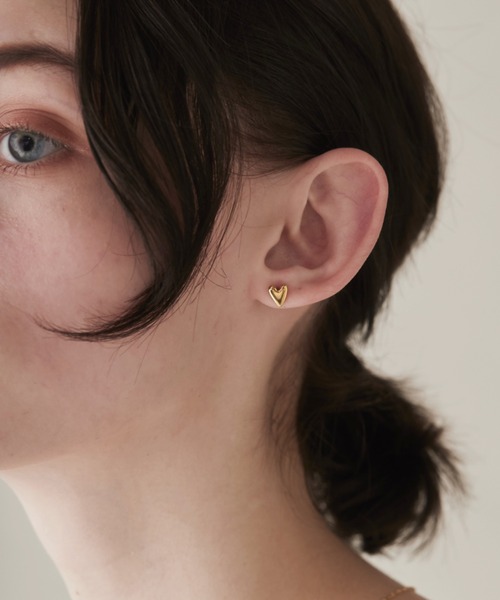 p405a【アンティーク調✧】花ピアス　シルバー925　ビンテージ　彫刻　高品質 Thorn Covered Pierce ・ バラの棘が覆う様に彫刻されたデザイン
