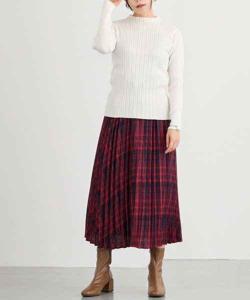 NICOLE white（ニコルホワイト）の「ランダムリブニットプルオーバー（ニット/セーター・レディース・ブラック/サックスブルー/オフホワイト/イエロー・FREE）」の21枚目の写真