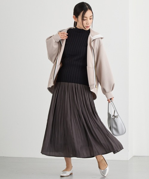 NICOLE white（ニコルホワイト）の「ランダムリブニットプルオーバー（ニット/セーター・レディース・ブラック/サックスブルー/オフホワイト/イエロー・FREE）」の17枚目の写真