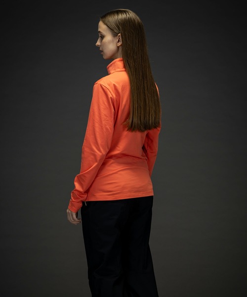 phenix(フェニックス)の「phenix(フェニックス)Basic Set-in Sleeve 1/2 Zip Tee ベーシックセットインスリーブWs1/2ジップティー/Middle レディース/スキーウェア/インナー(その他トップス・レディース・ブラック/ターコイズブルー/ネイビー/コーラル/ホワイト・S/M/L)」の22枚目の写真