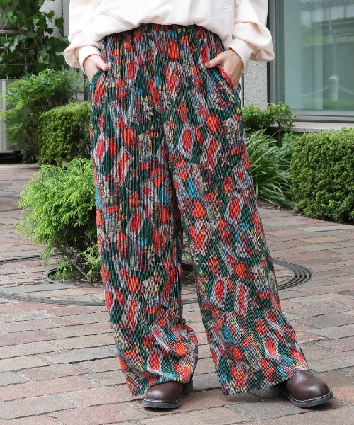 チチカカ(チチカカ)の「ベロアクレープアソートプリントパンツ(その他パンツ・レディース・その他1/その他2/その他3・FREE)」の2枚目の写真