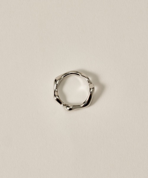 novice（ノーヴィス）の「【novice】Lava Pinky Ring［Stainless］（リング・レディース・ゴールド/シルバー・FREE）」の13枚目の写真