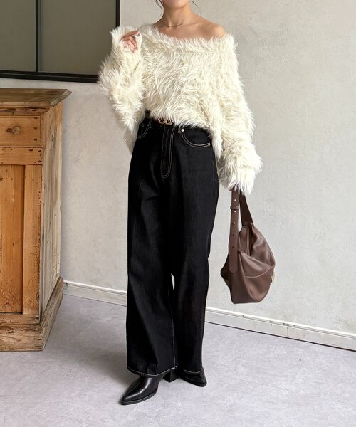 Thevon（ゼボン）の「ショート丈ボリュームシャギーニット（ニット/セーター・レディース・ベージュ/チャコールグレー/アイボリー・FREE）」の12枚目の写真