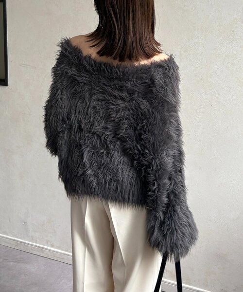 Thevon（ゼボン）の「ショート丈ボリュームシャギーニット（ニット/セーター・レディース・ベージュ/チャコールグレー/アイボリー・FREE）」の15枚目の写真