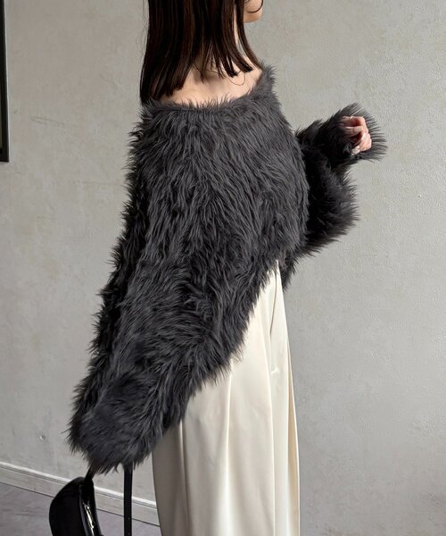 Thevon（ゼボン）の「ショート丈ボリュームシャギーニット（ニット/セーター・レディース・ベージュ/チャコールグレー/アイボリー・FREE）」の16枚目の写真