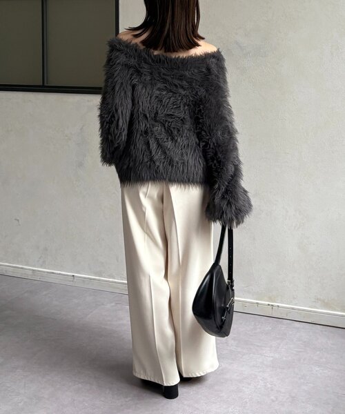 Thevon（ゼボン）の「ショート丈ボリュームシャギーニット（ニット/セーター・レディース・ベージュ/チャコールグレー/アイボリー・FREE）」の20枚目の写真