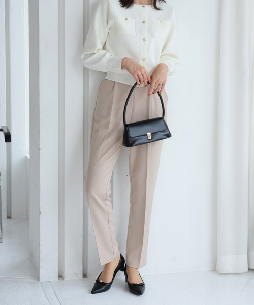 VIVIAN（ヴィヴィアン）の「履きごこちやみつき感激 ポインテッドトゥパールリボン5cmヒールパンプス（パンプス・レディース・ブラック×ブラック/ブラック系その他2/ホワイト×ホワイト・21.5/22/22.5/23/23.5/24/24.5/25/25.5/26）」の7枚目の写真