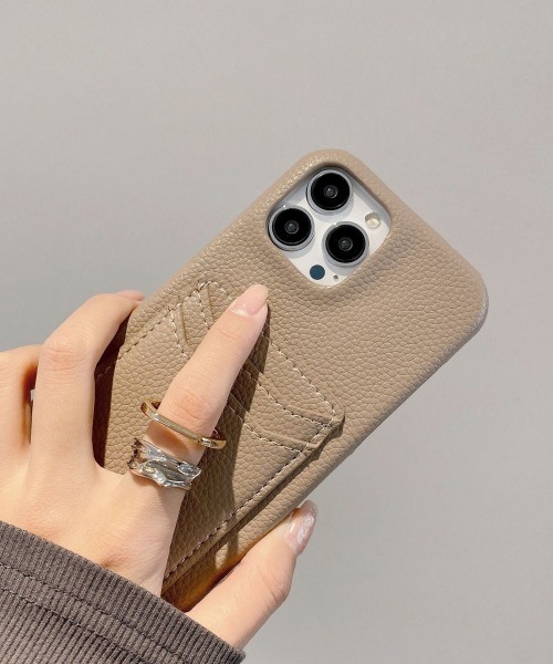 Fun & Daily(ファンアンドデイリー)の「Leather Feel Multi Card&FingerRing iPhone case 15 16 17 Plus Pro ProMax(スマホケース/カバー・レディース・ベージュ/ブラック・iPhone 15 Plus/iPhone 15 Pro/iPhone 15 Pro Max/iPhone 16/iPhone 16 Plus/iPhone 16 Pro/iPhone 16 Pro Max/iPhone 15/iPhone 14/iPhone 14 Plus/iPhone 14 Pro/iPhone 14 Pro Max/iPhone 17 Pro Max/iPhone 17 Pro/iPhone 17)」の7枚目の写真