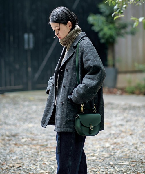 Sunny clouds（サニークラウズ）の「サニークラウズ　ちょいオフタートルセーター（ニット/セーター・レディース・ブルー/ブラック/ベージュ・M/L/LL）」の8枚目の写真