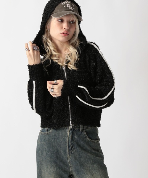 FOREVER 21(フォーエバー トゥエンティーワン)の「【2025SS】ダブルZIPモコモコニットブルゾン(カーディガン/ボレロ・レディース・グレー/オフホワイト/ブラック・FREE)」の2枚目の写真