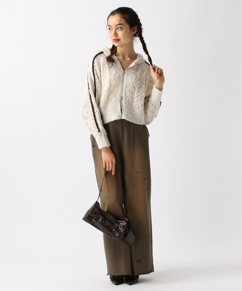 FOREVER 21(フォーエバー トゥエンティーワン)の「【2025SS】ダブルZIPモコモコニットブルゾン(カーディガン/ボレロ・レディース・グレー/オフホワイト/ブラック・FREE)」の5枚目の写真